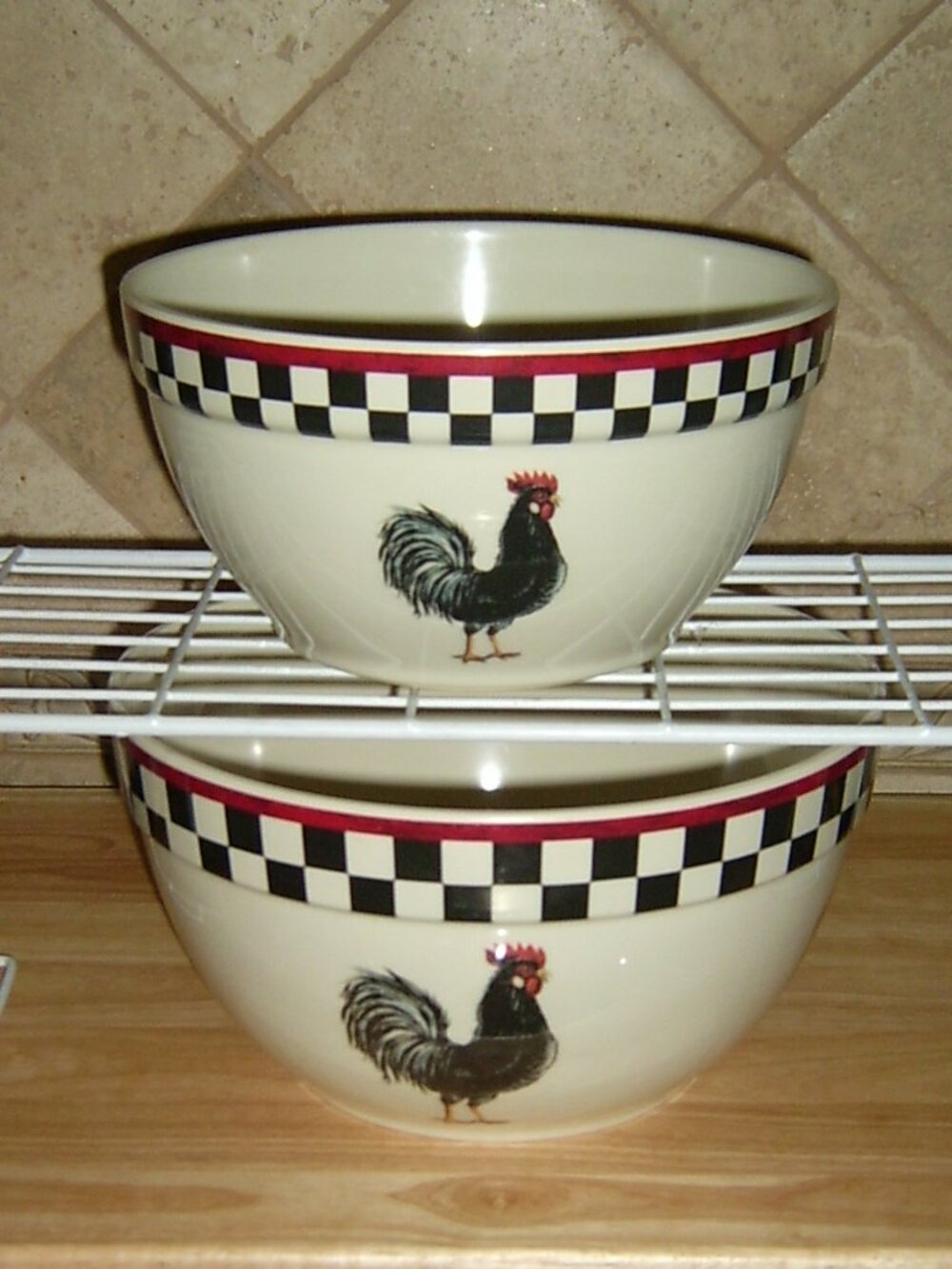 Farm Themed Melamine Bowl Set, 9 & 10", VGUC